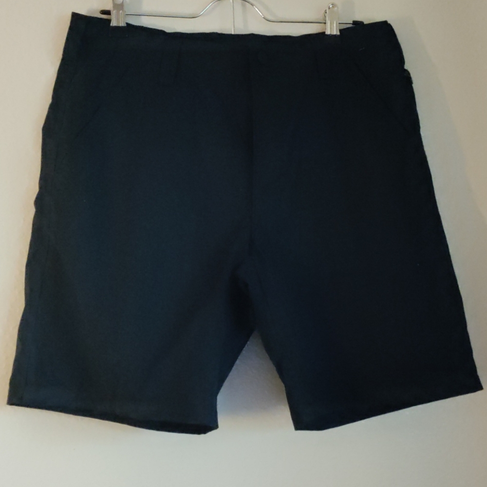 Wrangler Outdoor Black Cargo Shorts 34